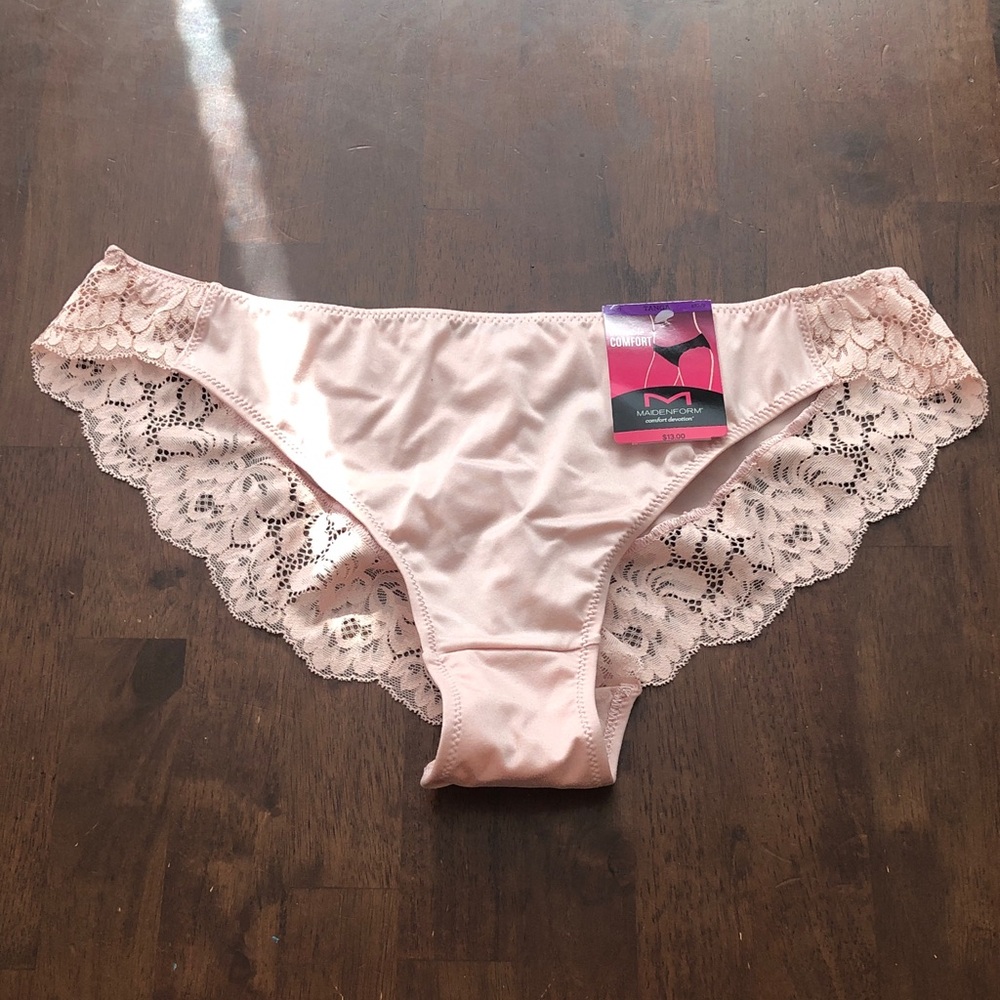 👻 Maidenform Tanga Lace-Trim Panty
